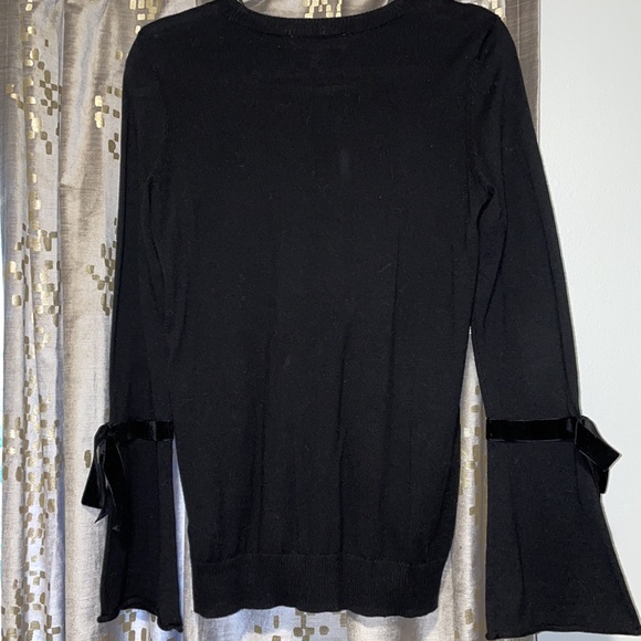 MK: black designer sweater with suede wrist bow - Picture 5 of 8